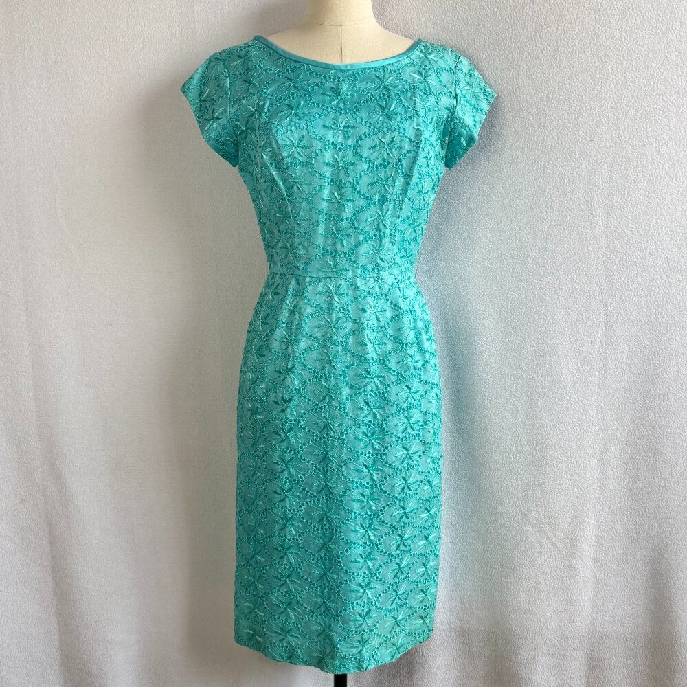 1950s 1960s Turquoise Eyelet Short Sleeve Sheath Dress